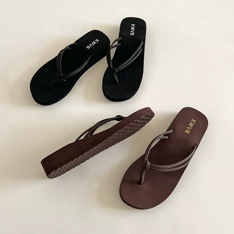 รองเท้าแตะผู้หญิง **ส่งด่วนภายในวัน** มีไซส์ใหญ่ 36-41 รองเท้าแตะ รองเท้าแตะผู้หญิง หูหนีบ ใส่สบาย