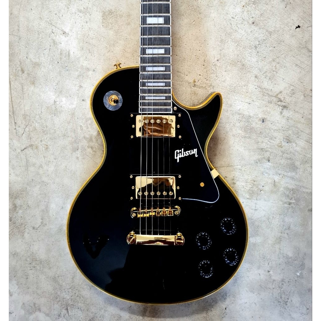 กีต้าร์ไฟฟ้า Gibson lespaul custom Black สินค้าตรงปก100% เสียงดีมาตราฐาน จัดส่งในไทย