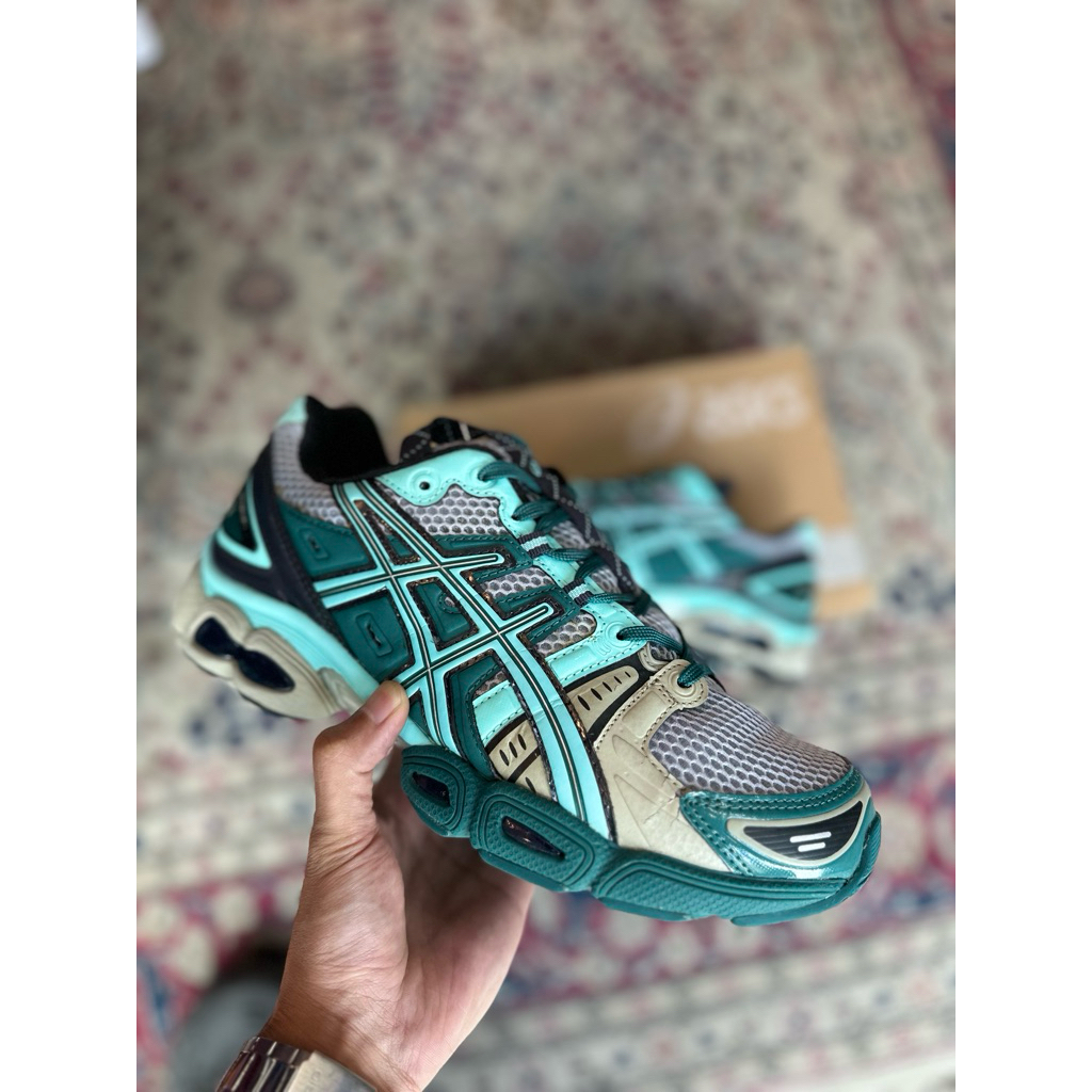 ASICS UB3-S GEL-NIMBUS 9