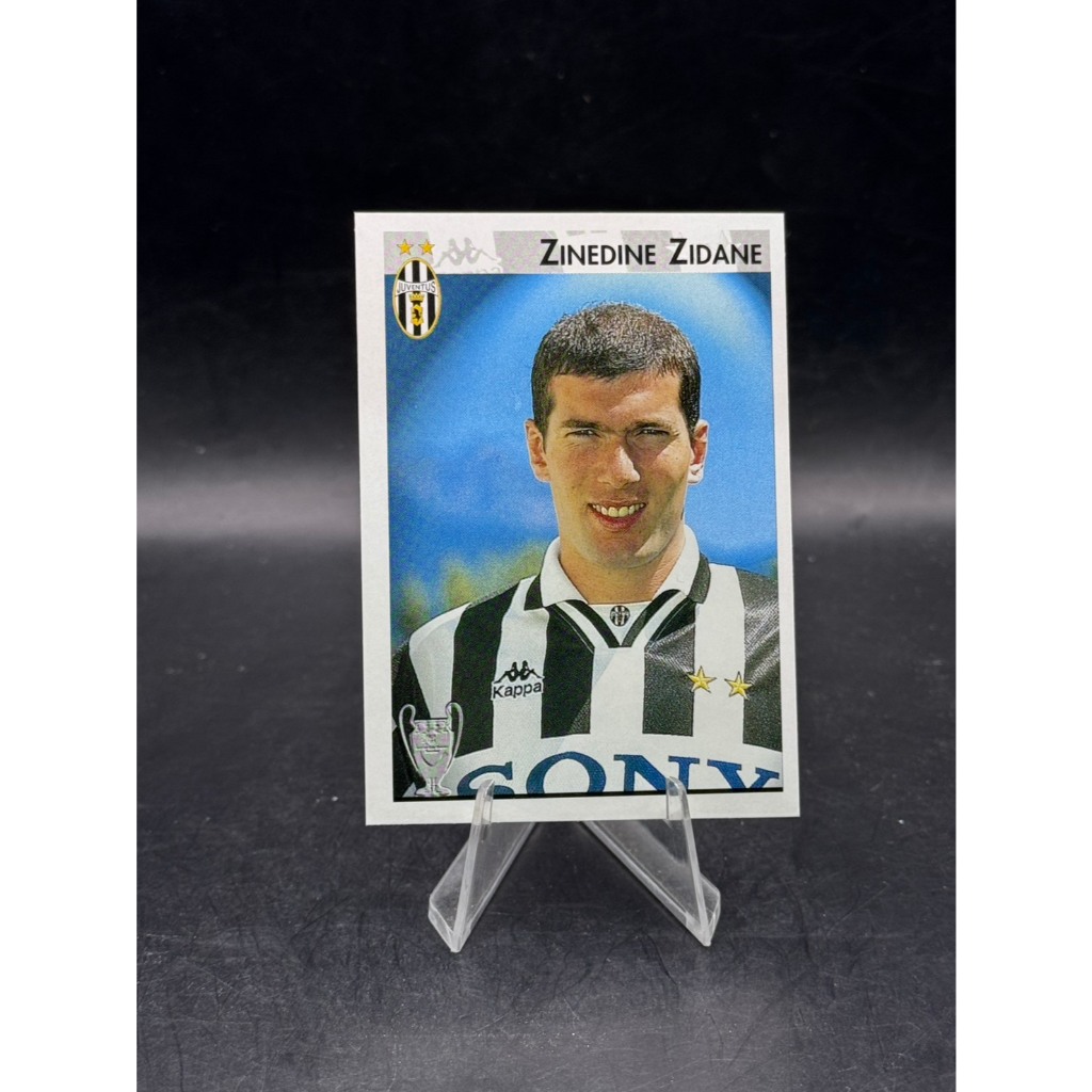 Zinedine Zidane 1996 Panini "Calcio Coppe" Sticker/Card - Juventus FC Legend
