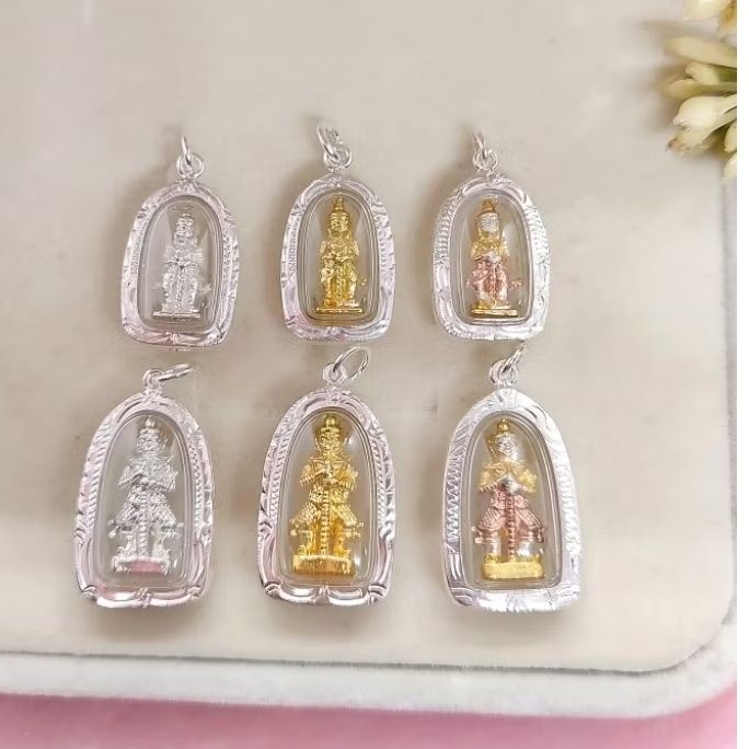 ⚜ จี้ปู่ท้าวเวสสุวรรณ เงินแท้ กรอบแกะลายทั้งใบ