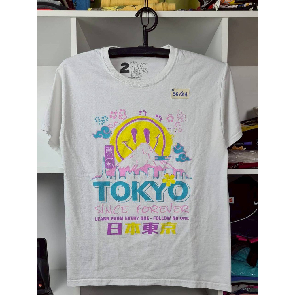 เสื้อ Tokyo Smlie (S)