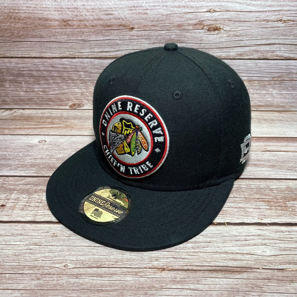 หมวก Dnine Reserve Chief’n Tribe rip Chicago Blackhawks Snapback Hat Black