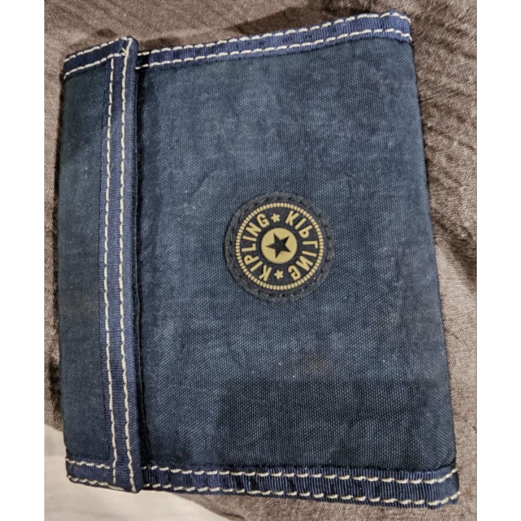 กระเป๋าสตางค์ Kipling มือสอง