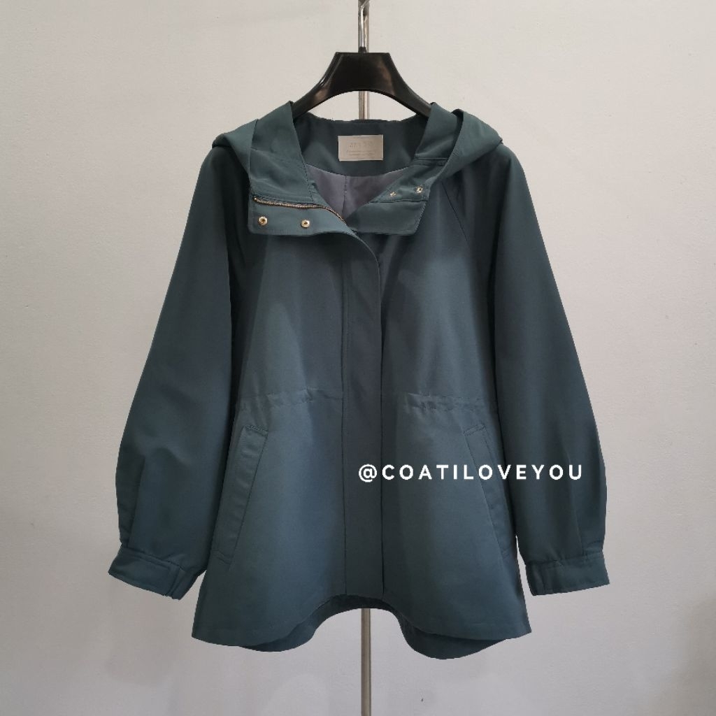 Anysis UV​ Parka​ Jacket​

