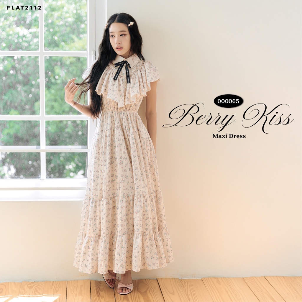 FLAT2112 : BERRY KISS MAXI DRESS เดรสยาวลายดอกไม้วินเทจ ดีเทลระบายเลเยอร์พริ้วสวย แต่งโบว์ดำสุดคิ้วท์หวานละมุน (000065)