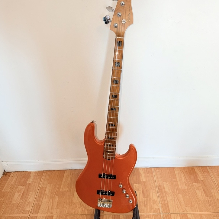 [มือ 2] Gusta Roadster GJB525-5 เบส 4 สาย ประกันศูนย์ Music Arms