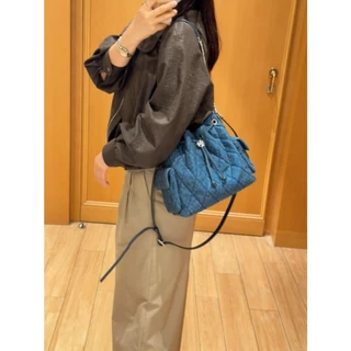 แท้💯% Tory Burch Charlie New style Shoulder bag ดีไซน์ควิลท์ กระเป๋าสะพายข้างแบบเปิดปิดด้วยเชือกรูด