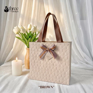 ถุงกระดาษJust for you ขนาด24x24x10cm. ปั้มนูนลายหัวใจ ฟอยล์rose gold หูริบบิ้นซ่อนปลายพรีเมี่ยม ถุงของขวัญ Gift bag