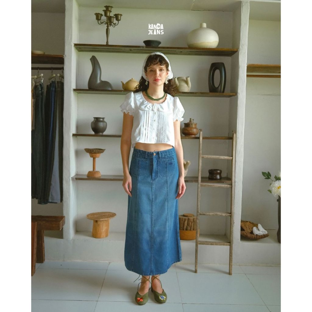 KANDA JEANS : Afternoon Denim Skirt กระโปรงยีนส์ มีตะเข็บรอบตัว ผ้ายีนส์ไม่หนา ทรงสวย ใส่สบาย