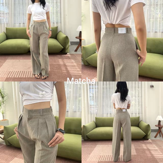 กางเกงทรงกระบอกกลาง รุ่น June pants แต่งจีบทวิติผ้ามีเทกเจอร์เฉพาะตัวใส่เเล้วดูโดดเด่นเเต่งดีเทลป้ายด้านหลังน่ารักมาก