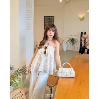 (aunaunn.official) Daphne lace top – เสื้อสายเดี่ยวลายดอกไม้ แต่งลูกไม้ น่ารักมากๆ