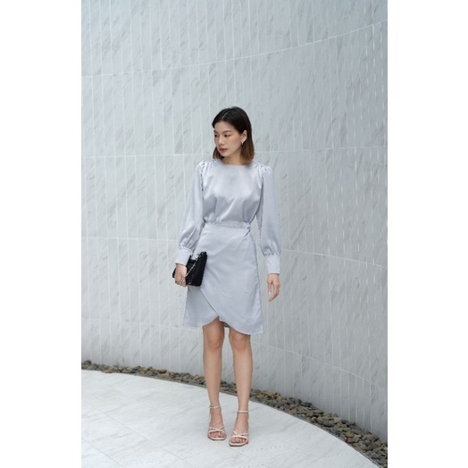 Mignon dress สีฟ้าเทา SIZE s AANDOB