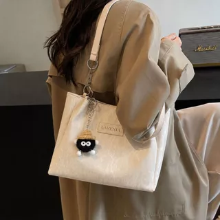 กระเป๋า Totebag ผู้หญิงแฟชั่น กระเป๋าใบใหญ่ PU นุ่ม ใส่ของได้เยอะ สไตล์เกาหลี มาพร้อมพวงกุญแจน่ารัก