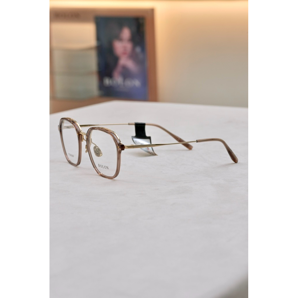 แว่นตา Bolon รุ่น BT6028 รุ่นดาวโอเกะ