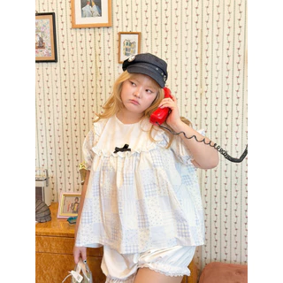 Chubbygirlbkk - Patch-work babydoll blouse💓🧵“เสื้อเชิ้ตลายดอกไม้ แขนตุ๊กตา สาวอวบ”
