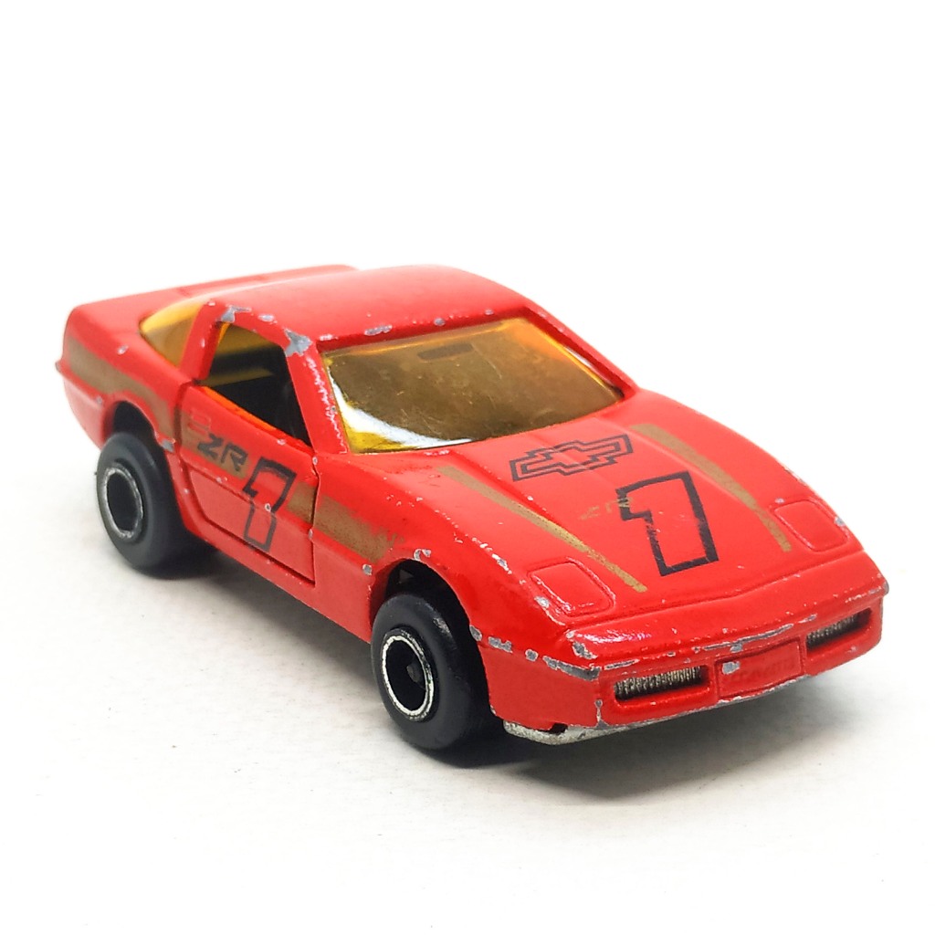 Majorette Chevrolet Corvette - ZR-1 Gold Stripe สีแดง สเกล 1/57 (8cm) โมเดลมือสอง#001