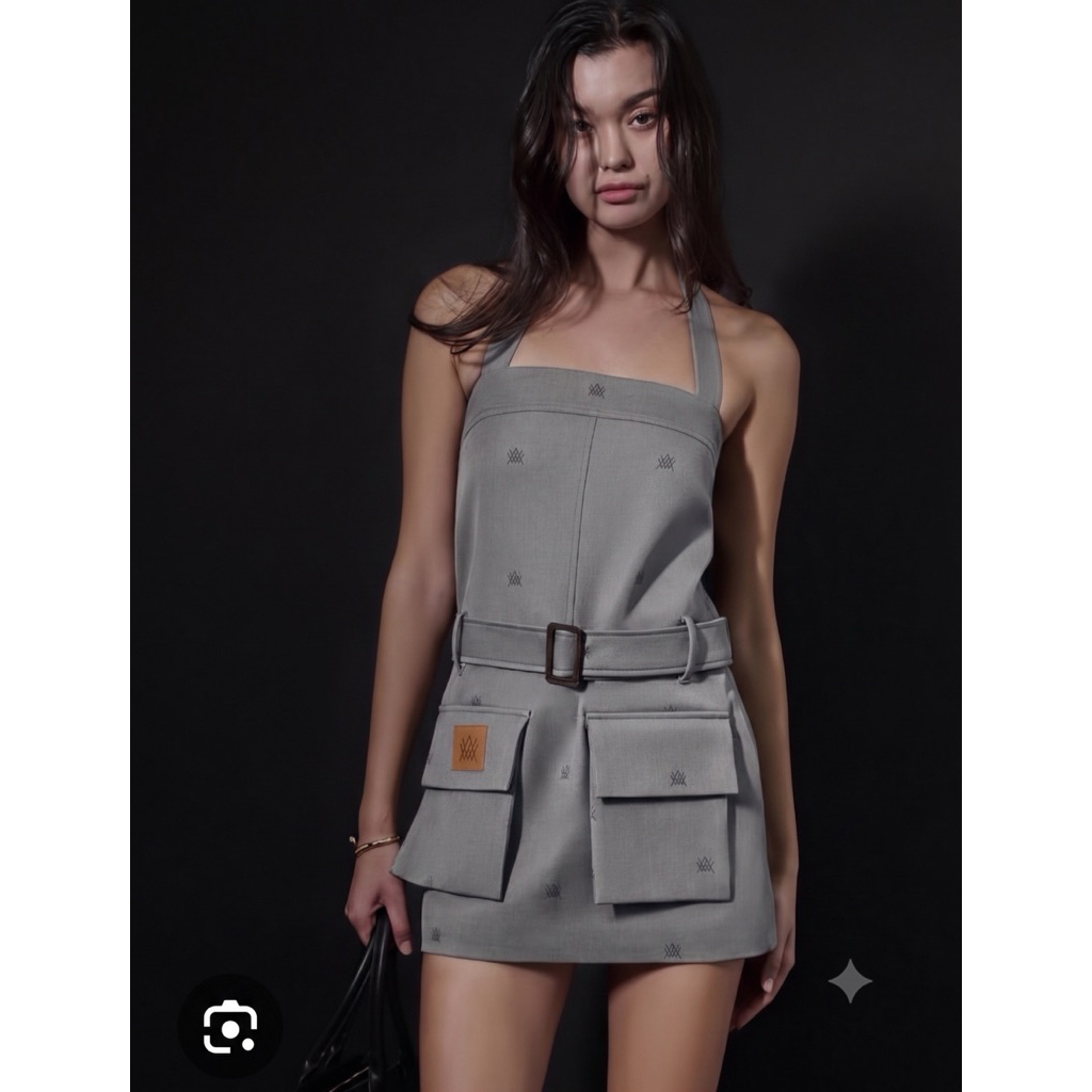 #ส่งต่อ  Mini dress Wacay size S สีเทา ซื้อมาใส่ไม่ได้ส่งต่อ 1,500 บาท มือ 1 ไม่เคยใส่ ราคาเต็ม 3,99