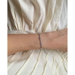 สร้อยกันน้ำ สร้อยสเตนเลส HER OBJECTIVE_HER PETITE DIASY ON CHAIN BRACELET
