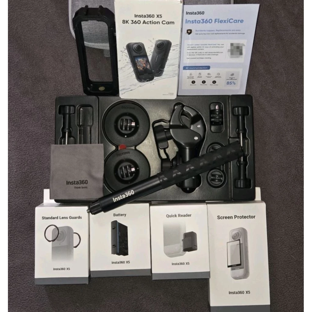 Insta360 X5 8K 360 Action Camera Bundle thumbnail 4