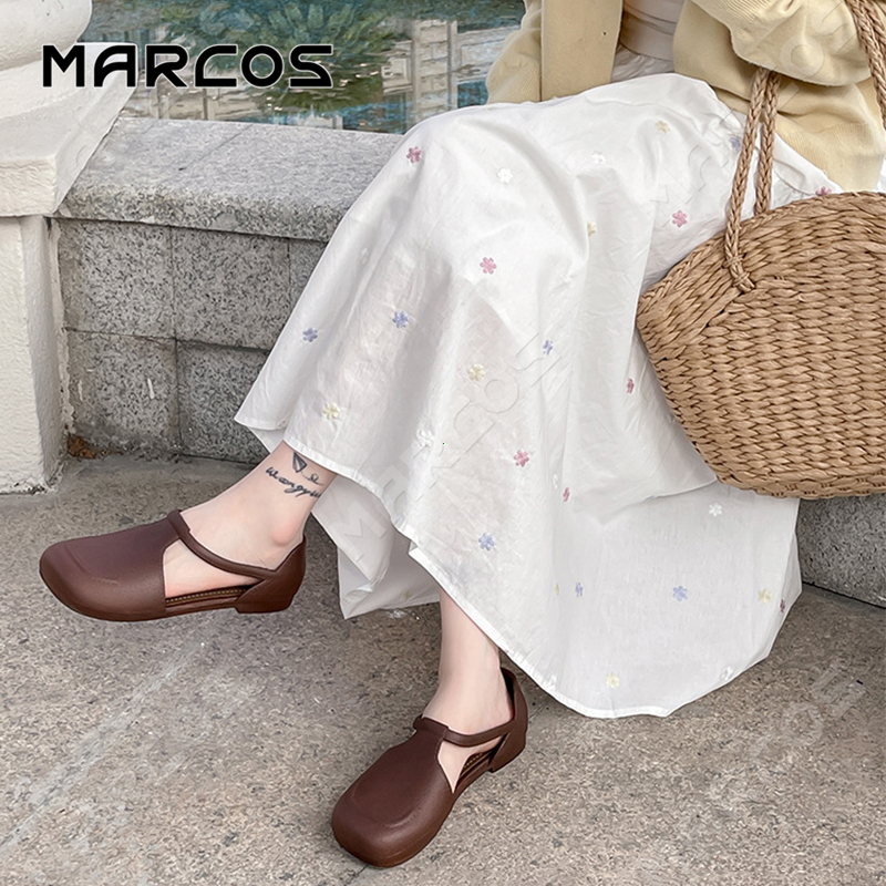 MARCOS คลาสสิก รองเท้าแตะผู้หญิง นุ่มหนังสไตล์ฝรั่งเศส รองเท้า แบนเบาสบาย รองเท้าแตะ หุ้มปลายเท้าสี่เหลี่ยม