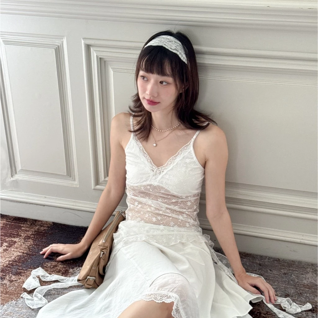 Chooesdress A2054 Lace Bralette Top เสื้อสายเดี่ยวลูกไม้