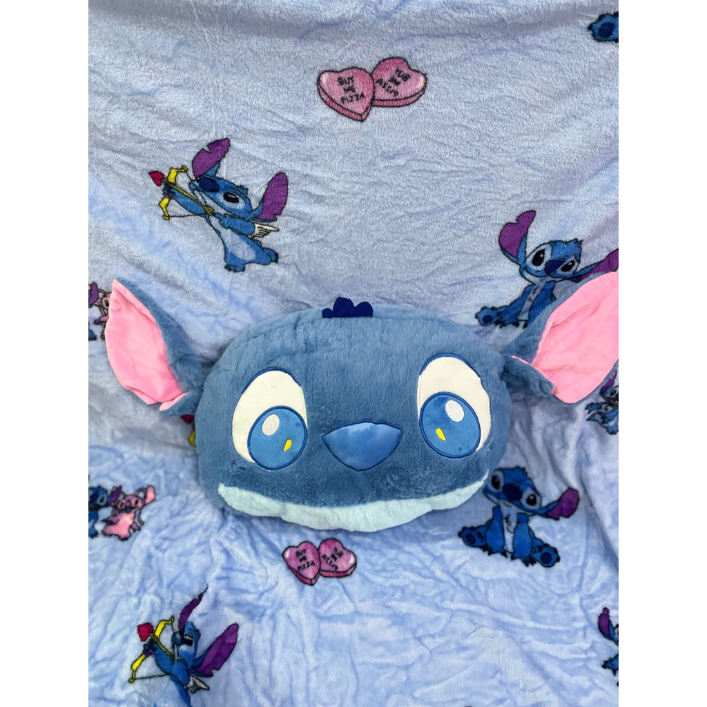 พร้อมส่ง🇹🇭หมอนผ้าห่มสติชstitch