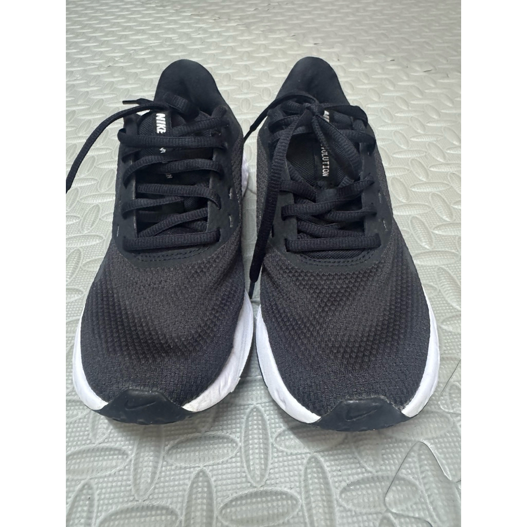 รองเท้าผ้าใบ NIKE ☑️
