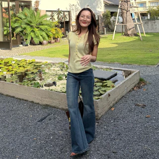 APPAREL.STORY-Glowy Bootcut Jeans (โกลววี่)