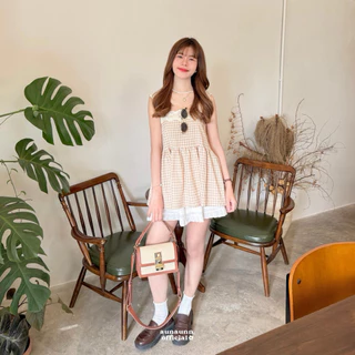 (aunaunn.official) Medeleine lace top – เสื้อสายเดี่ยวลายสก็อต แต่งลูกไม้ น่ารักมากๆ