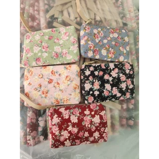 กระเป๋ามีสายคล้องผ้าไหมอิตาลีลายดอกจิ๋ว(NEW)