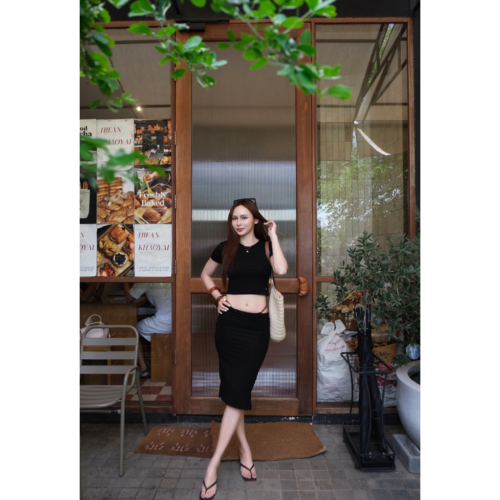 093… ชุดเซ็ตเสื้อแขนสั้น กระโปรงทรงเอ