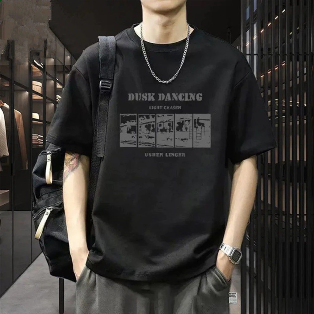 เสื้อยืดเบสิกมินิมอลพิมพ์หน้าอกข้อความ สีดำ ทรงโอเวอร์ ผ้านุ่มใส่ไปทำงานโรงเรียน