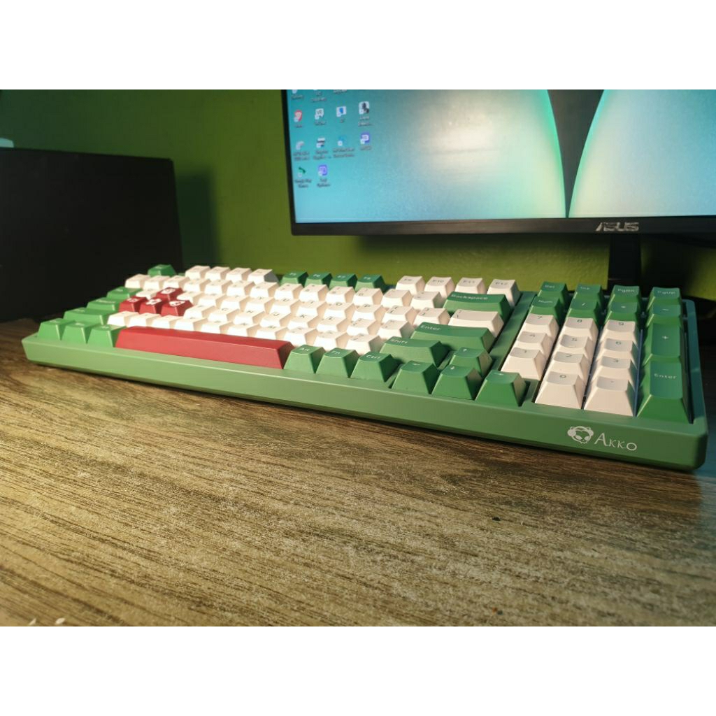 คีย์บอร์ด Akko 3098 LED 96% Akko V3 Cream Yellow Pro Switch มีรอยบ้างกับม็อด