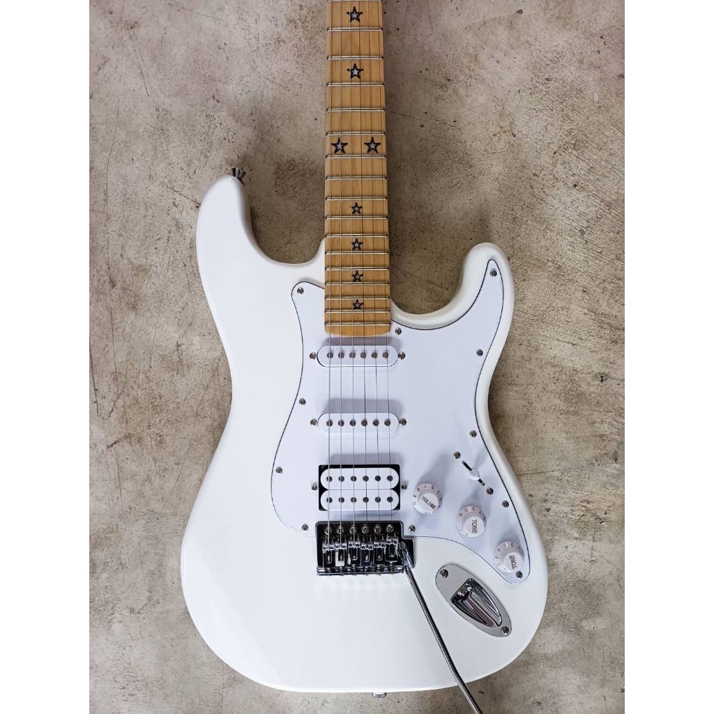 กีต้าร์ไฟฟ้าคอดาว RICHIE STRATOCASTER HSS แถมฟรี กระเป๋า คันโยก สายแจ็ค จัดส่งในไทย