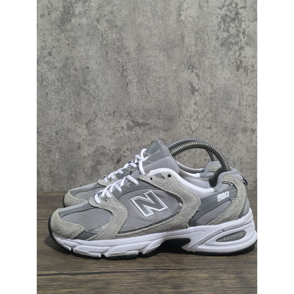 พร้อมส่ง📮 NB530 รองเท้าผ้าใบมือสองของแท้💯 สีเทา size : 38/23.5
