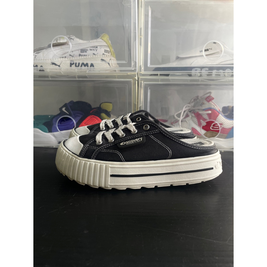 รองเท้ามือสอง discovery เปิดส้น size38