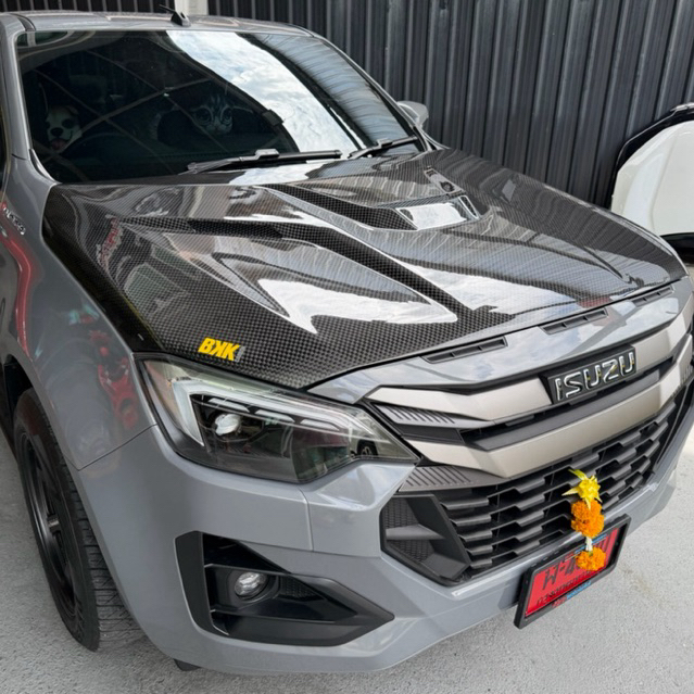 ฝาคาร์บอน BKK ผลิตโดย Monza ใส่ Dmax / Mux ปี 24-26