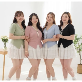 เครื่องประดับมุกเสริมลุค: การคอมพลีทลุคด้วยสร้อยคอและกำไลข้อมือไข่มุกเส้นเล็ก ช่วยเพิ่มความเรียบหรูและเข้ากับชุดโทนพาสเท