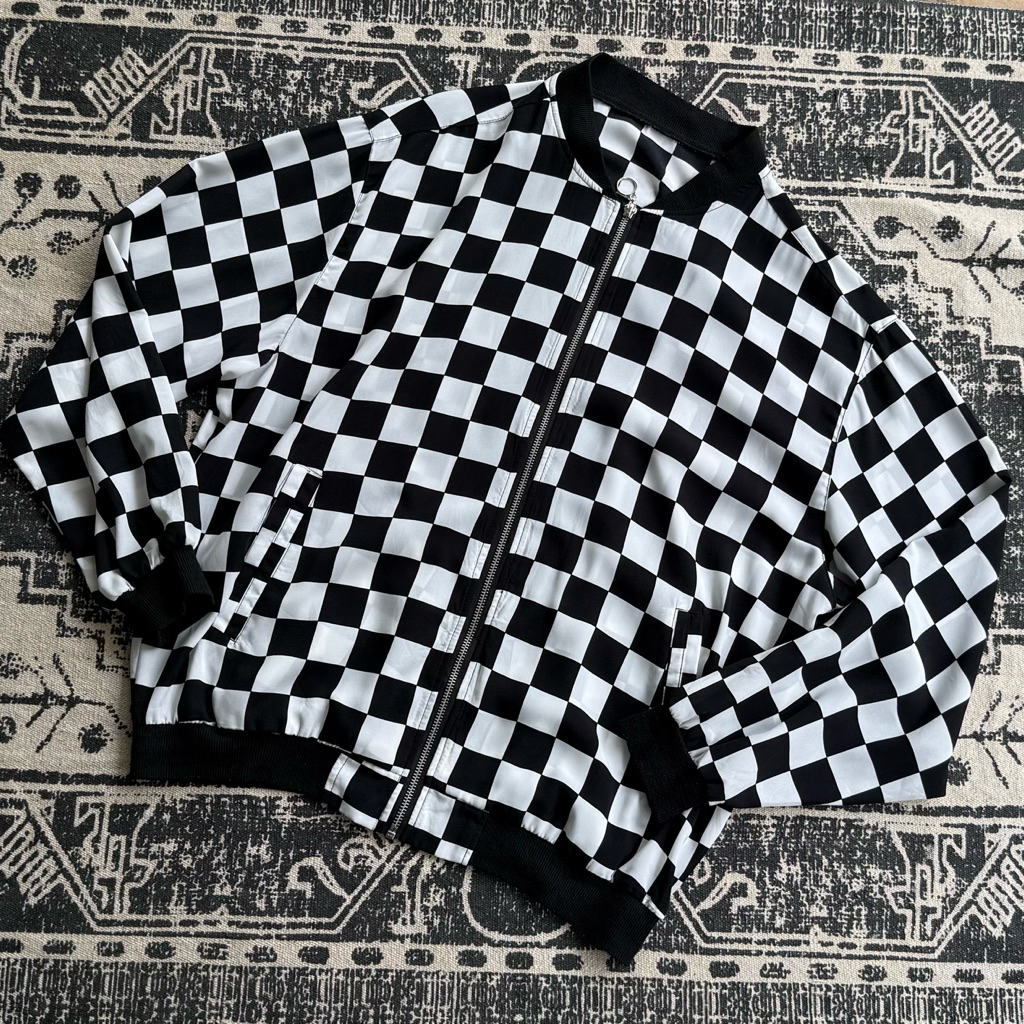 เสื้อมือสองแบรนด์Ragout