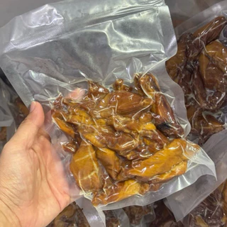 ปีกกลางไก่ผ่ารมควัน เบทาโกร รมควันจนหอม สีสวย รสชาติกลมกล่อม แค่เวฟก็พร้อมทาน