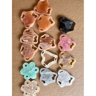 [1pcs]จี้พลาสติกDIY ในรูปตัวเลือกวางเทียบสีหน้าหลังไม่ใช่ได้หลายชิ้นนะคะ