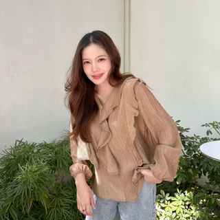 IRENE BLOUSE เสื้อแขนยาวคอระบายแพทเทิร์นน่ารัก ทรงคอวี ผ้าฝ้ายผสมอัดยับย่น ใส่เที่ยว ใส่ทำงาน เนื้อผ้าบางเบาใส่สบาย