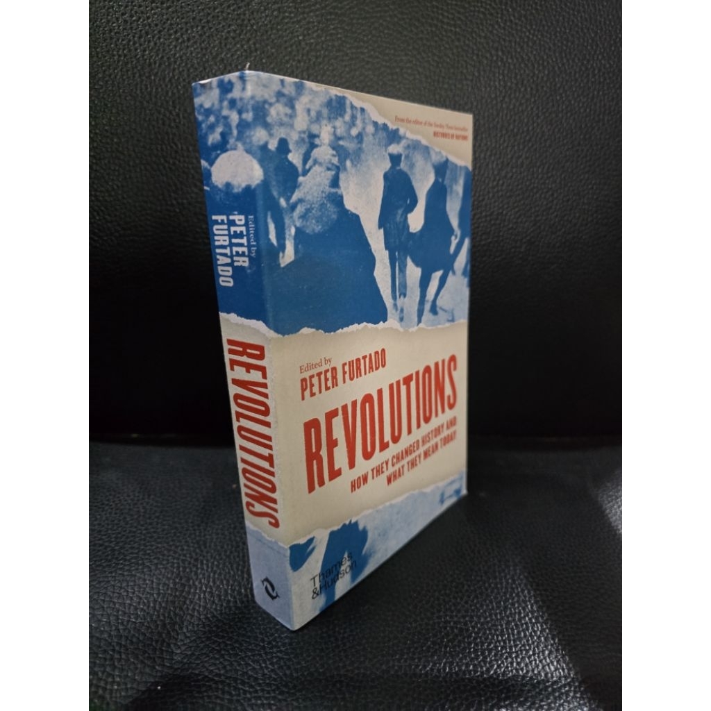 (หนังสือภาษาอังกฤษพร้อมส่ง) REVOLUTIONS (R2)