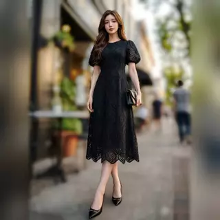 เดรสขาว เดรสดำ ผ้าลูกไม้เนื้อนิ่ม แขนบอลลูนเล็กๆ ช่วงตัวแต่งด้วยลูกไม้สวยงาม OR21935