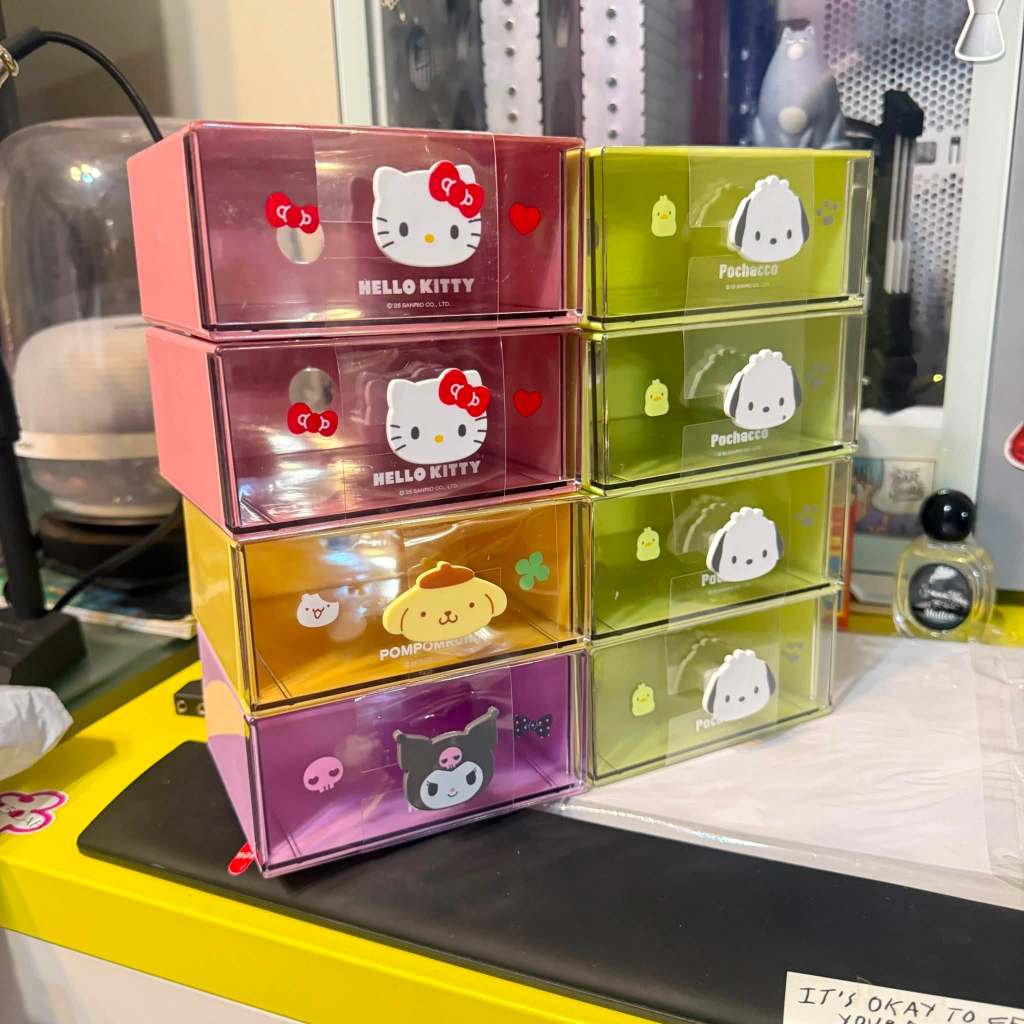 sanrio ลิ้นชักขนาดเล็กชั้นเดียวน่ารักมากเอาไว้ใส่เครื่องสำอางหรือเครื่องเขียน ลิขสิทธิ์แท้