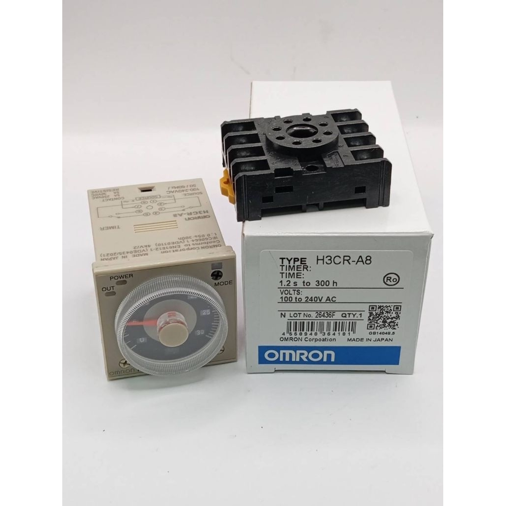 H3CR-A8 Omron Delay Timer 220VAC+แถมขาซ็อคเก็ต ออกบินเงินสดได้ค่ะ