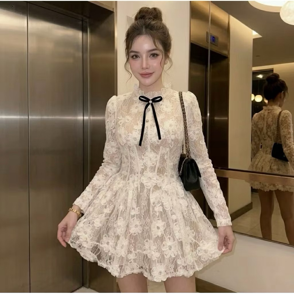 Bellita  Brand  ชุดมินิเดรสผ้าลูกไม้สไตล์ยุโรป  lolita bloom Size.M มือ2