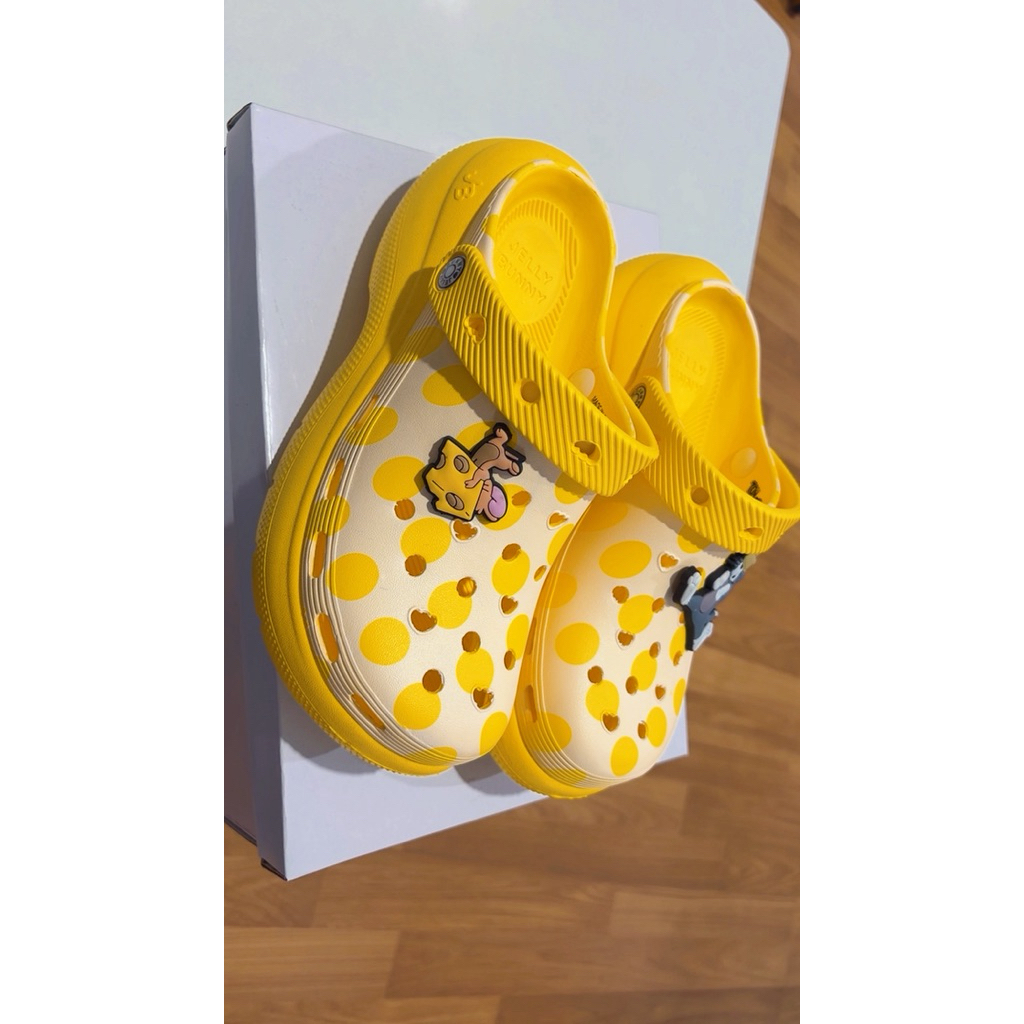 มือสอง : JELLY BUNNY x Tom & Jerry รองเท้าแตะหัวโต