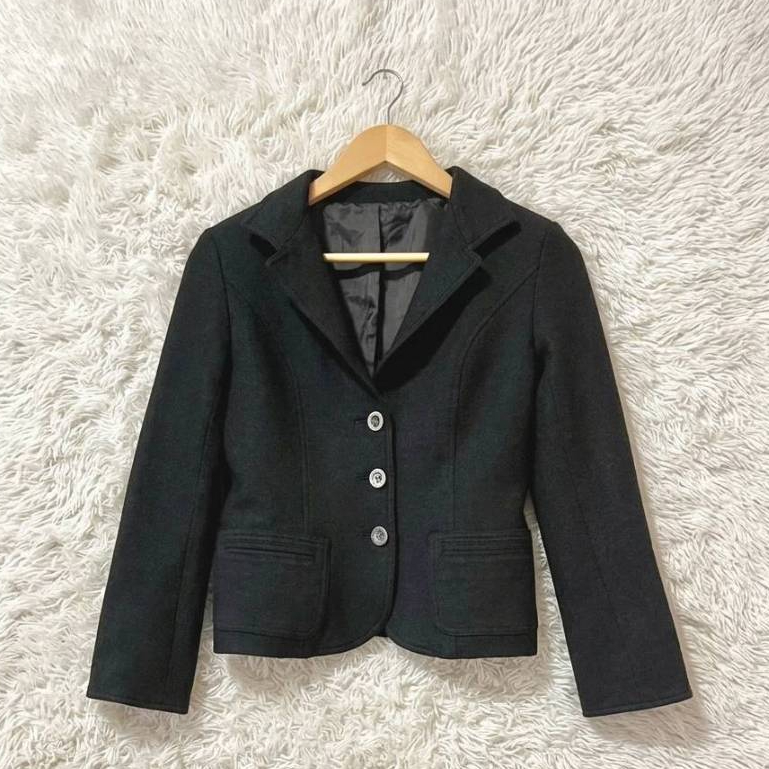 อก 34 สูทมือสอง Blazer ผู้หญิงสีดำสนิม  ผ้าวูลผสม  *S56